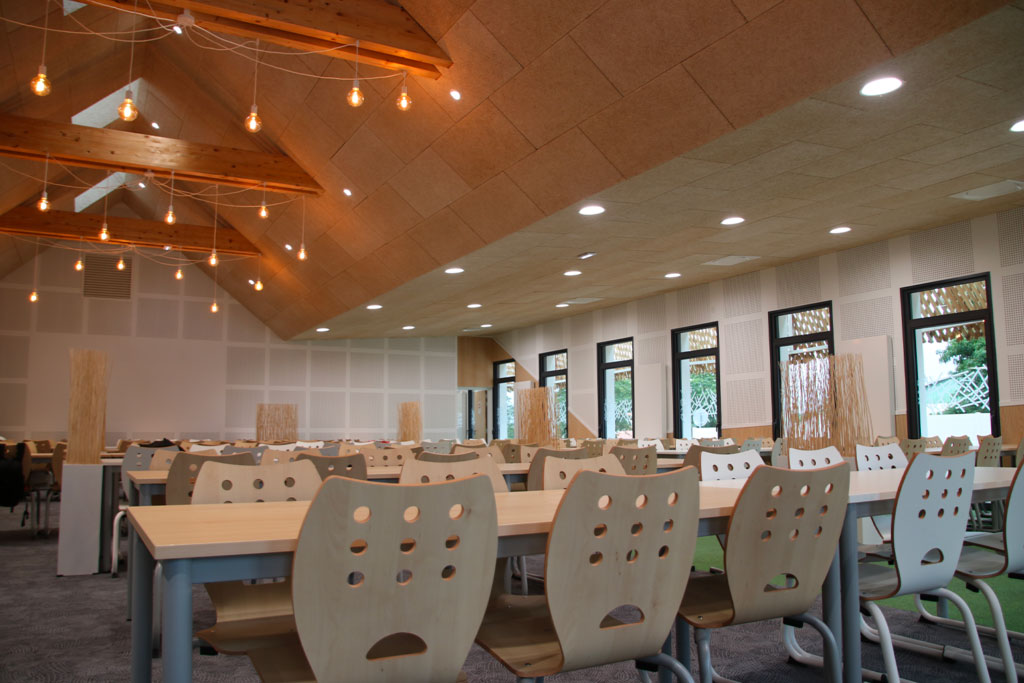 mobilier-pour-collectivites--restaurant-scolaire-smoov-design